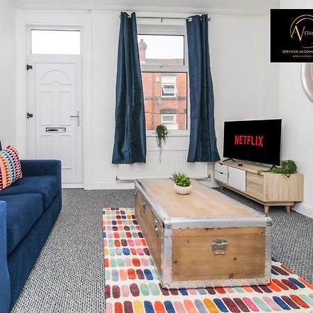 Modern House By Av Stays Short Lets & Serviced Accommodation St Helens St Helens  Bagian luar foto