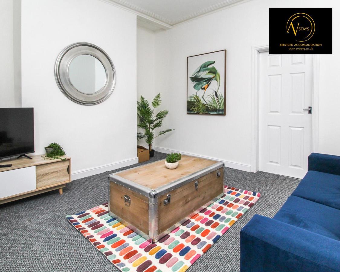 Modern House By Av Stays Short Lets & Serviced Accommodation St Helens St Helens  Bagian luar foto