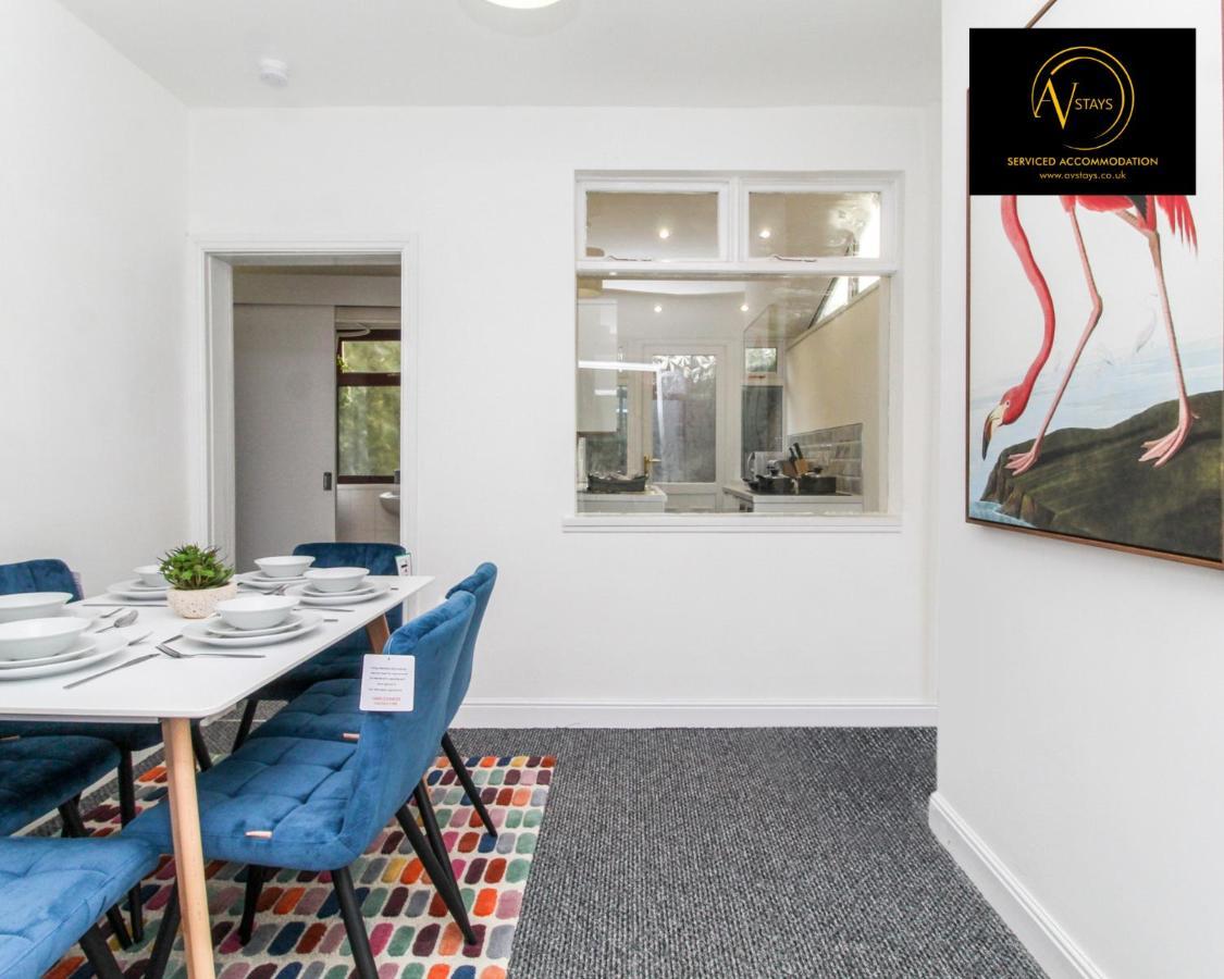 Modern House By Av Stays Short Lets & Serviced Accommodation St Helens St Helens  Bagian luar foto